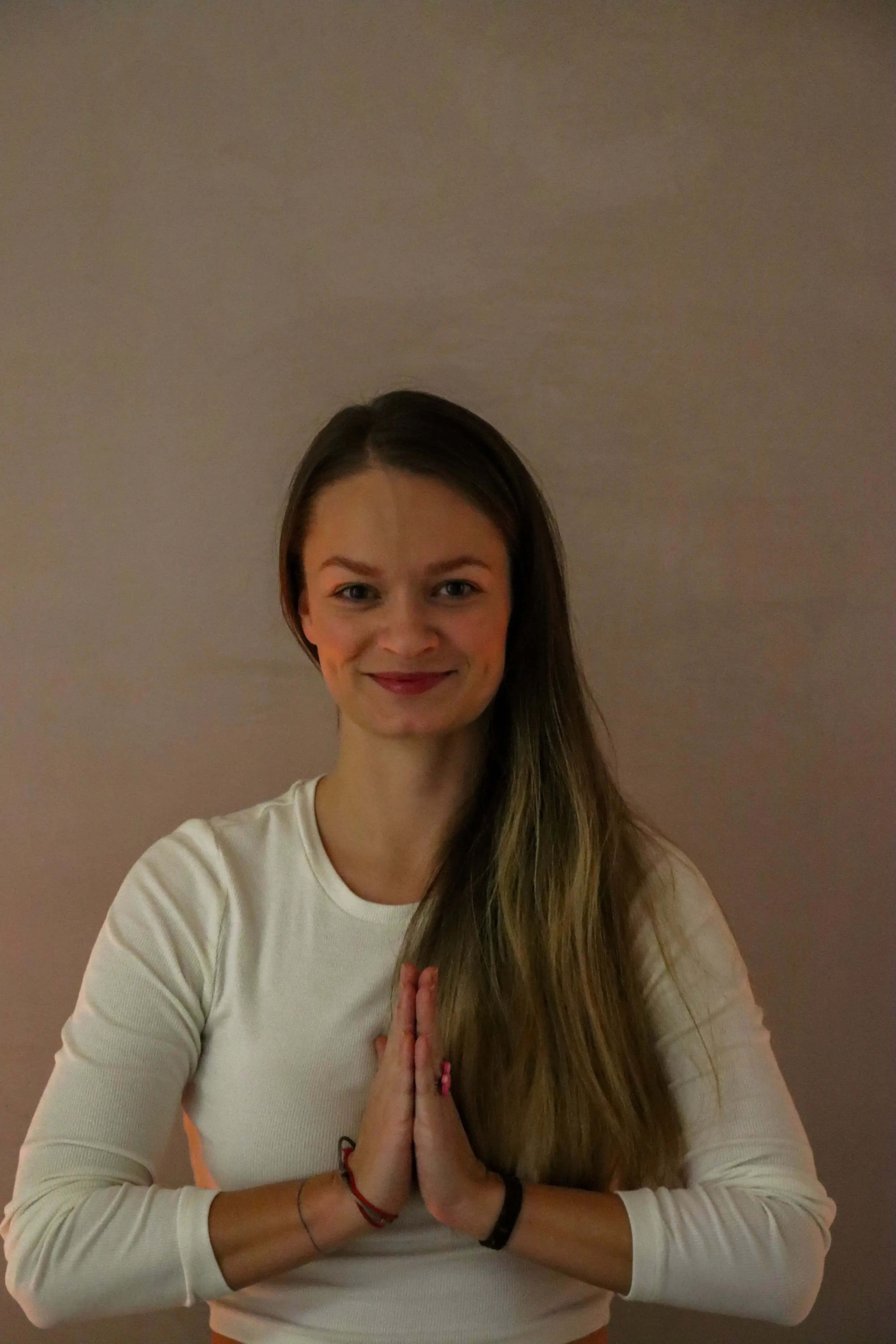 Vědomá Flow jóga – plynulý pohyb a dech v Yoga Saloon Zlín